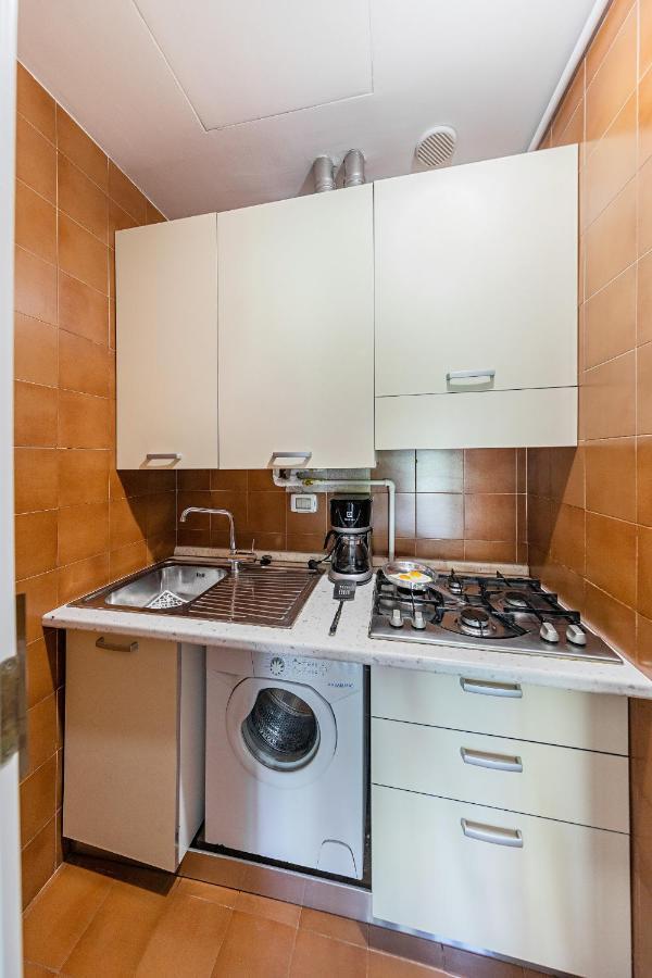 סירמיונה Splendid Apartment Pt-1 Sul Lago By Wonderful Italy מראה חיצוני תמונה