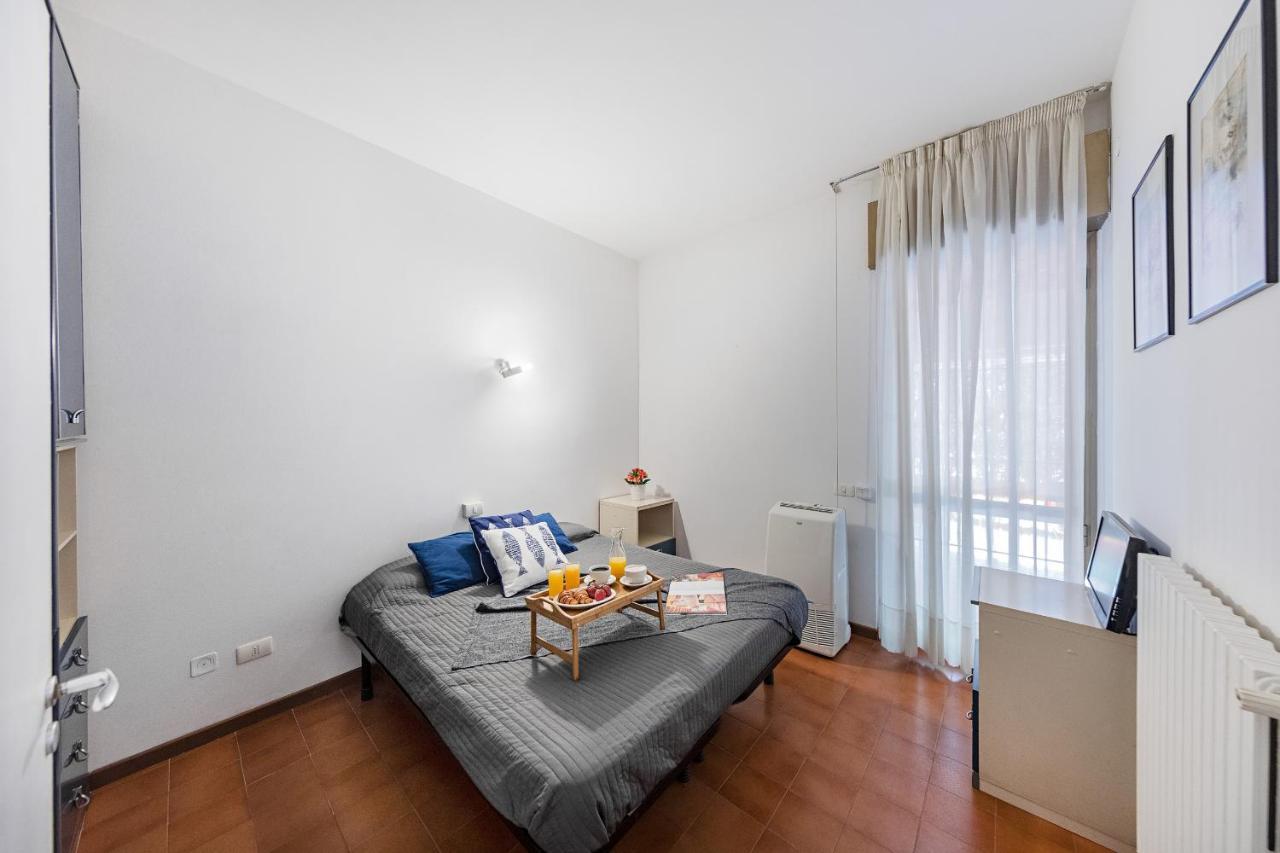 סירמיונה Splendid Apartment Pt-1 Sul Lago By Wonderful Italy מראה חיצוני תמונה
