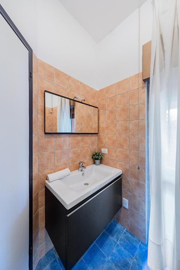 סירמיונה Splendid Apartment Pt-1 Sul Lago By Wonderful Italy מראה חיצוני תמונה
