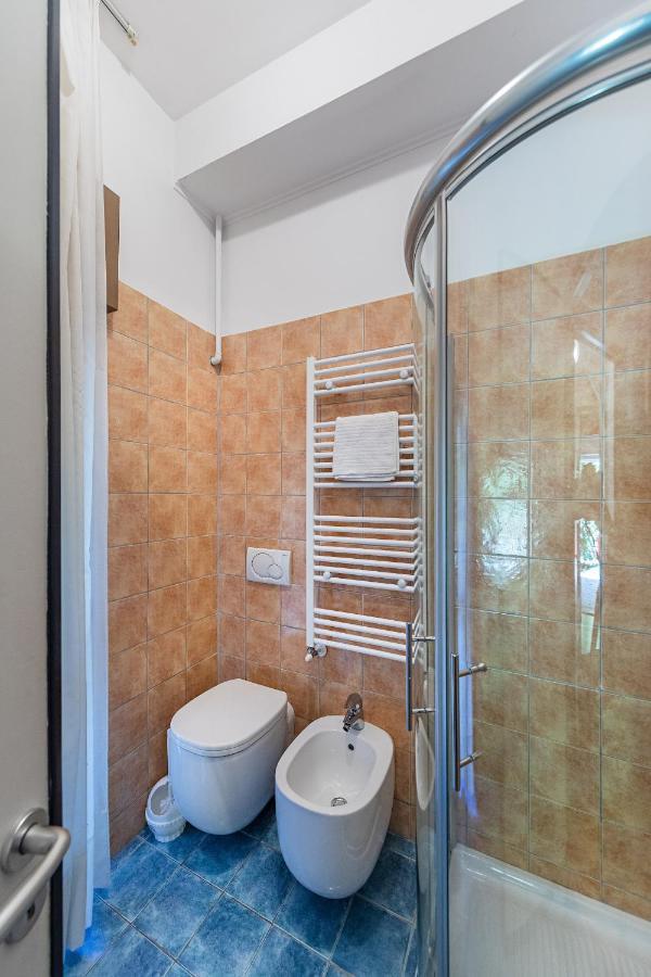 סירמיונה Splendid Apartment Pt-1 Sul Lago By Wonderful Italy מראה חיצוני תמונה